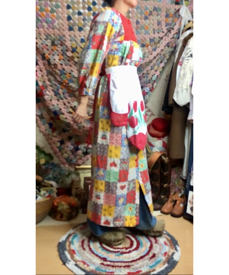 50s tulip motif half apron
