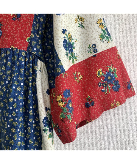 1970's flower batik one-piece