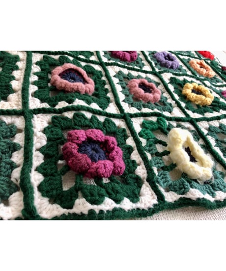 3D granny square flower blanket