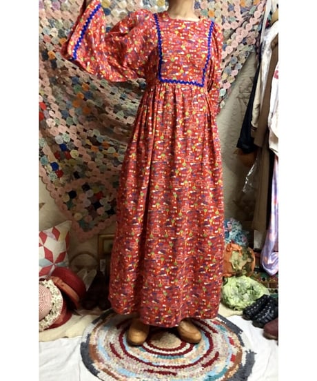 70's house print cotton dress