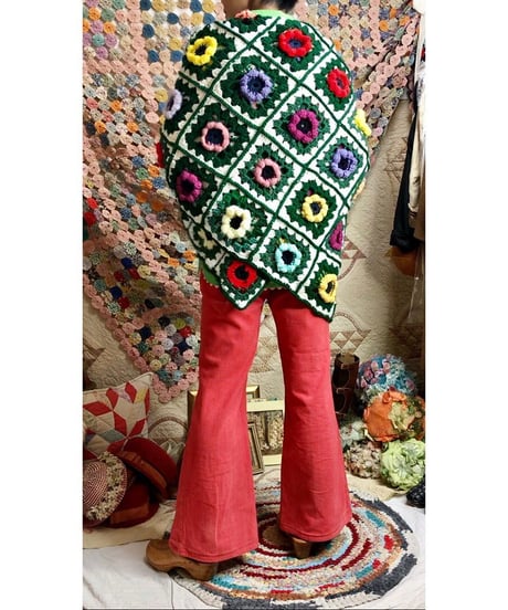 3D granny square flower blanket