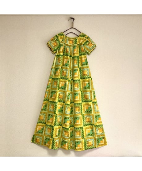 70's patchwork print dress