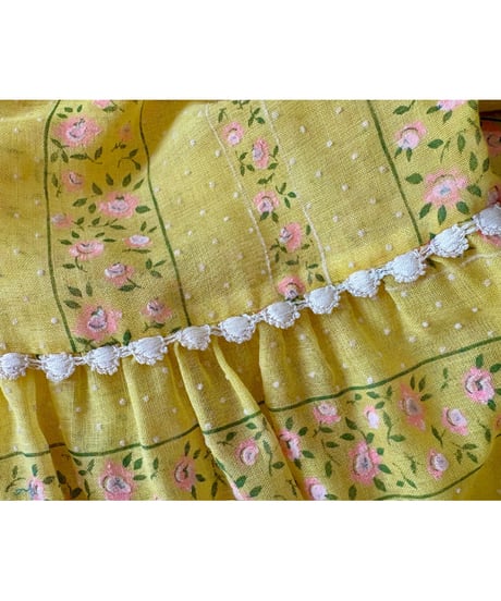 70s balloon sleeve dress