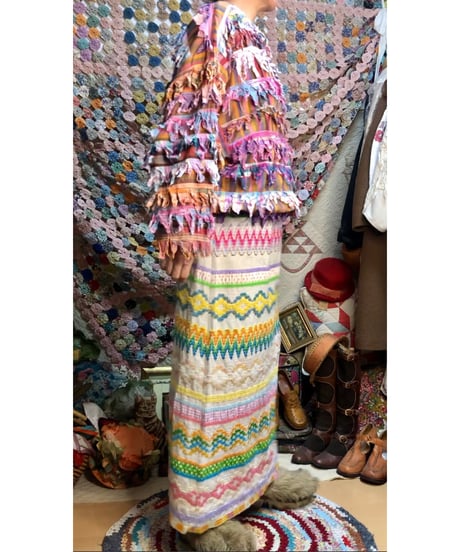 70s embroidered ribbon work skirt