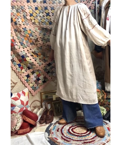 vintage ukrainian embroidered one-piece linen white