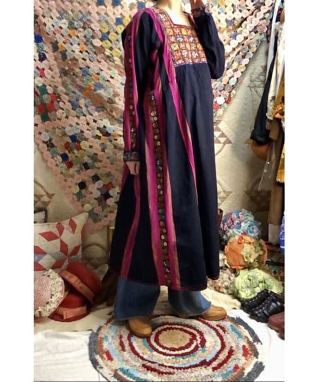 70's palestinian dress