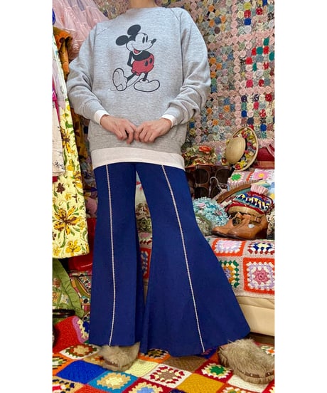 80s mickey sweat