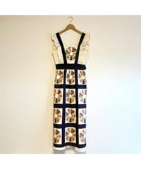 60-70s dresden plate apron dress