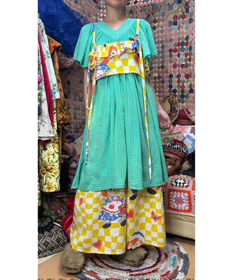 Raggedy Ann & Andy frill tops（70s fabric）