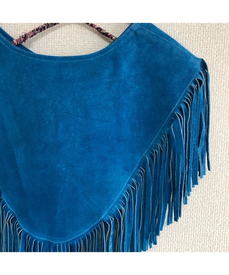 fringe suède collar