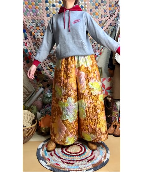 70s quilted super wide pants