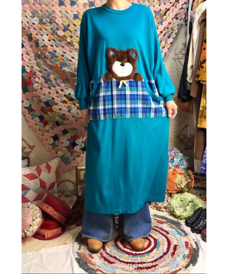 80-90's bear dress
