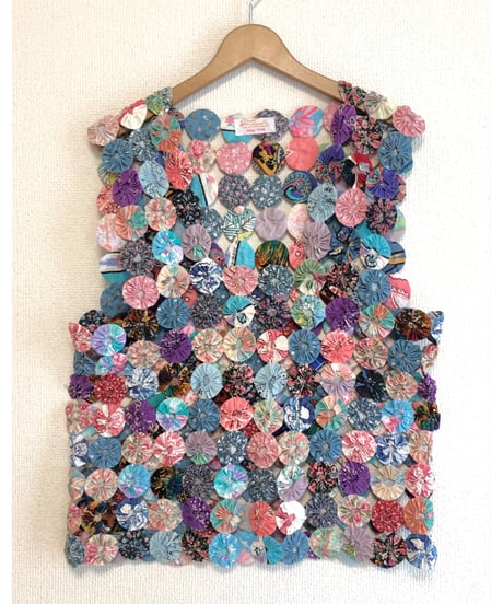 yo-yo quilt vest
