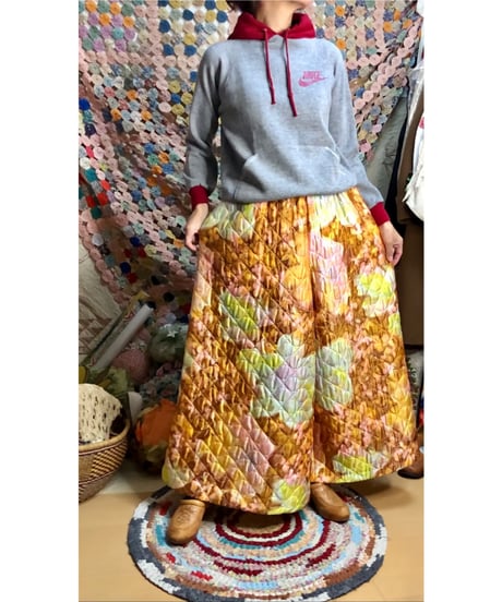 70s quilted super wide pants