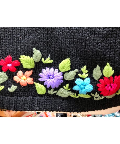 60s embroidered cardigan