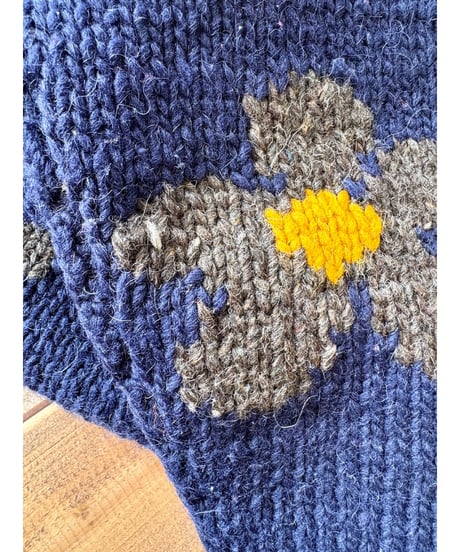 ecuador hand knit daisy sweater
