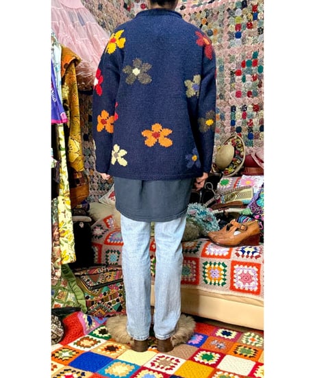 ecuador hand knit daisy sweater