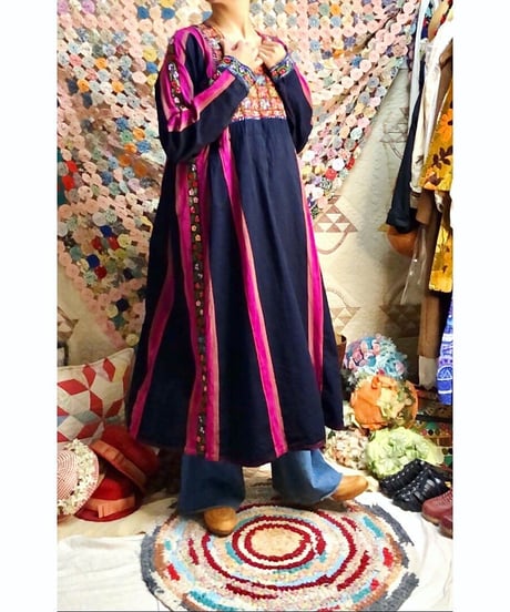 70's palestinian dress