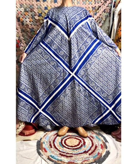 paisley handkerchief motif dress