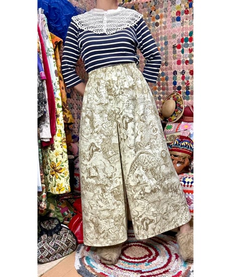 animal jungle super wide leg pants（70s fabric）
