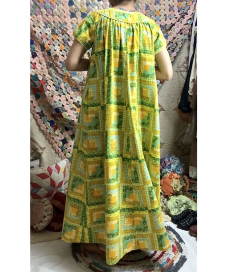 70's patchwork print dress