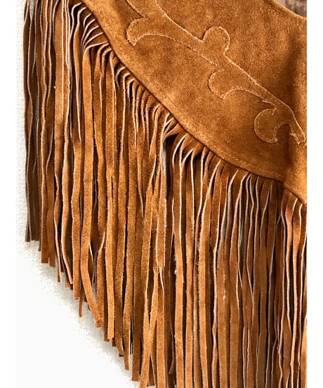 suède fringe collar