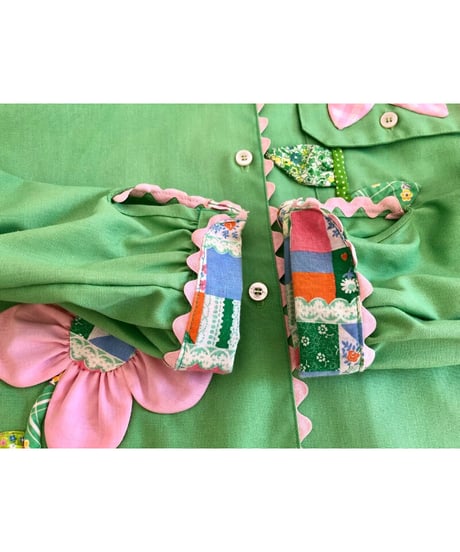 70's flower patch shirt
