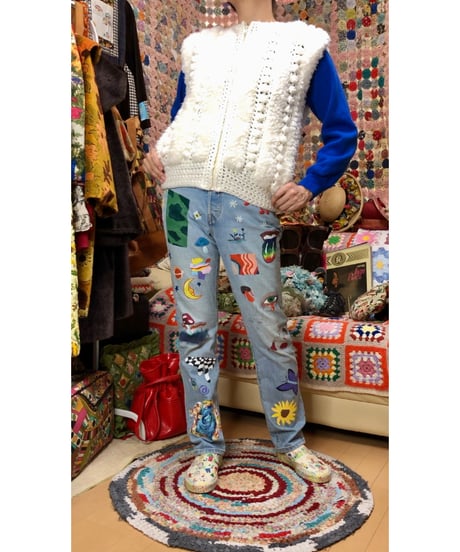 pompom knit vest
