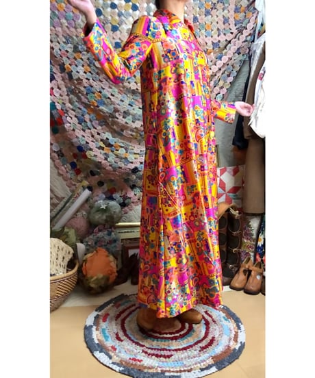 70s  psychedelic flower dress