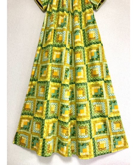 70's patchwork print dress