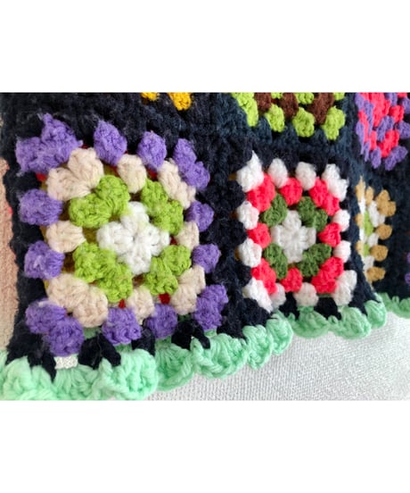 granny square vest black×green