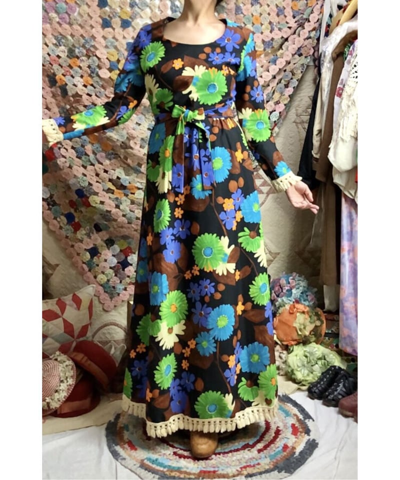 70s flower fringe dress | Quilt