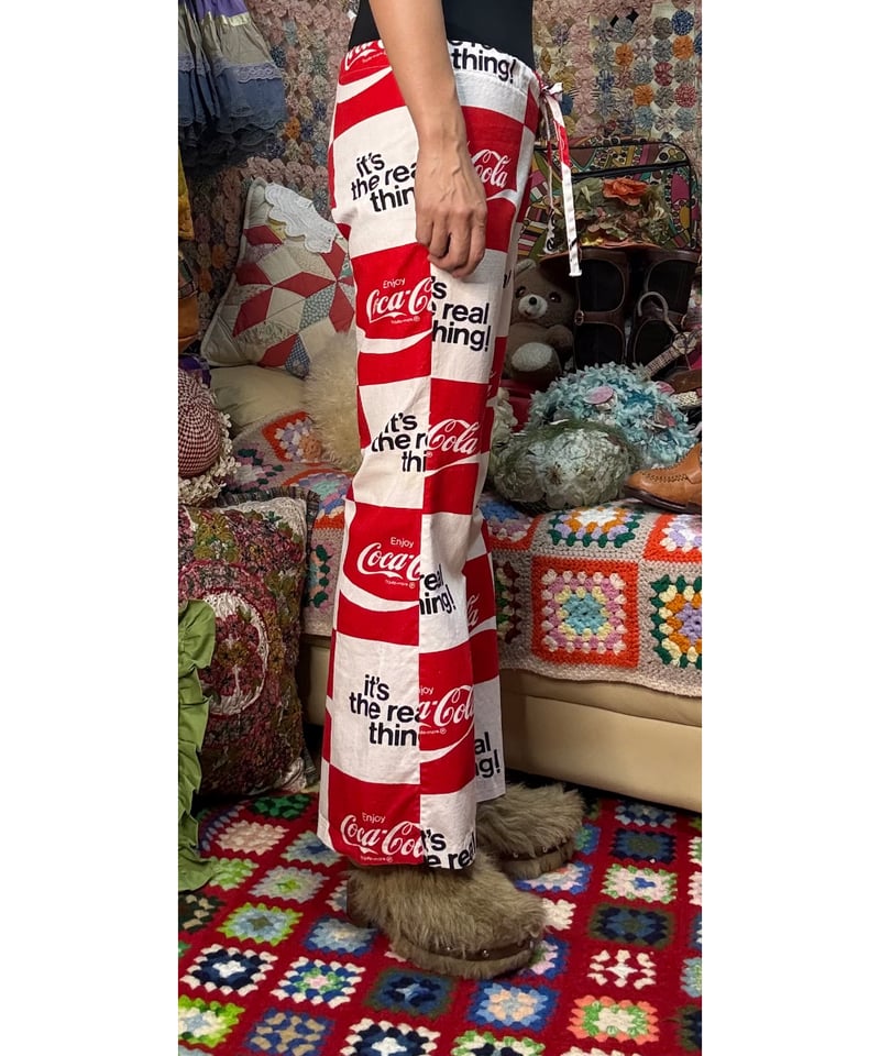 Coca-Cola ラグリメイクパンツ ワイド フリンジ ウエストゴム 一点物 70s coca-cola print cotton pants | Quilt
