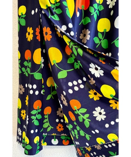 70s fruits & flower skirt