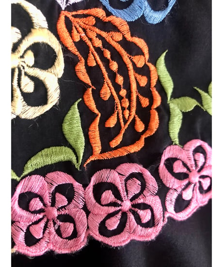 60s embroidered dress