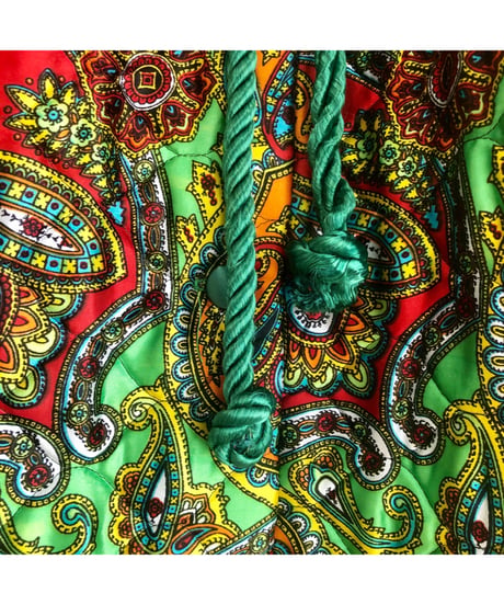 60's quilted paisley robe