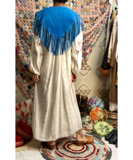fringe suède collar