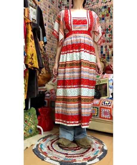70s flower dress