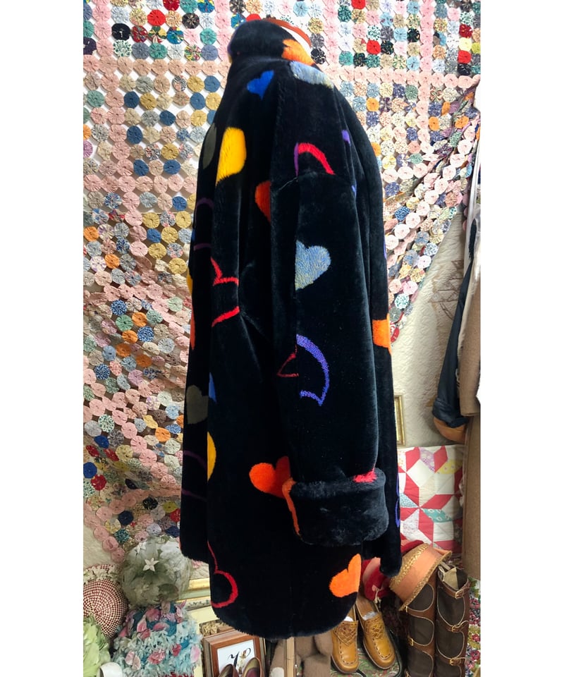 D220754 【専用】DONNY BROOK マルチカラーデザインコート donnybrook faux fur heart motif coat | Quilt