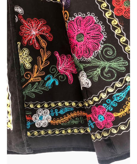 suzani embroidered robe