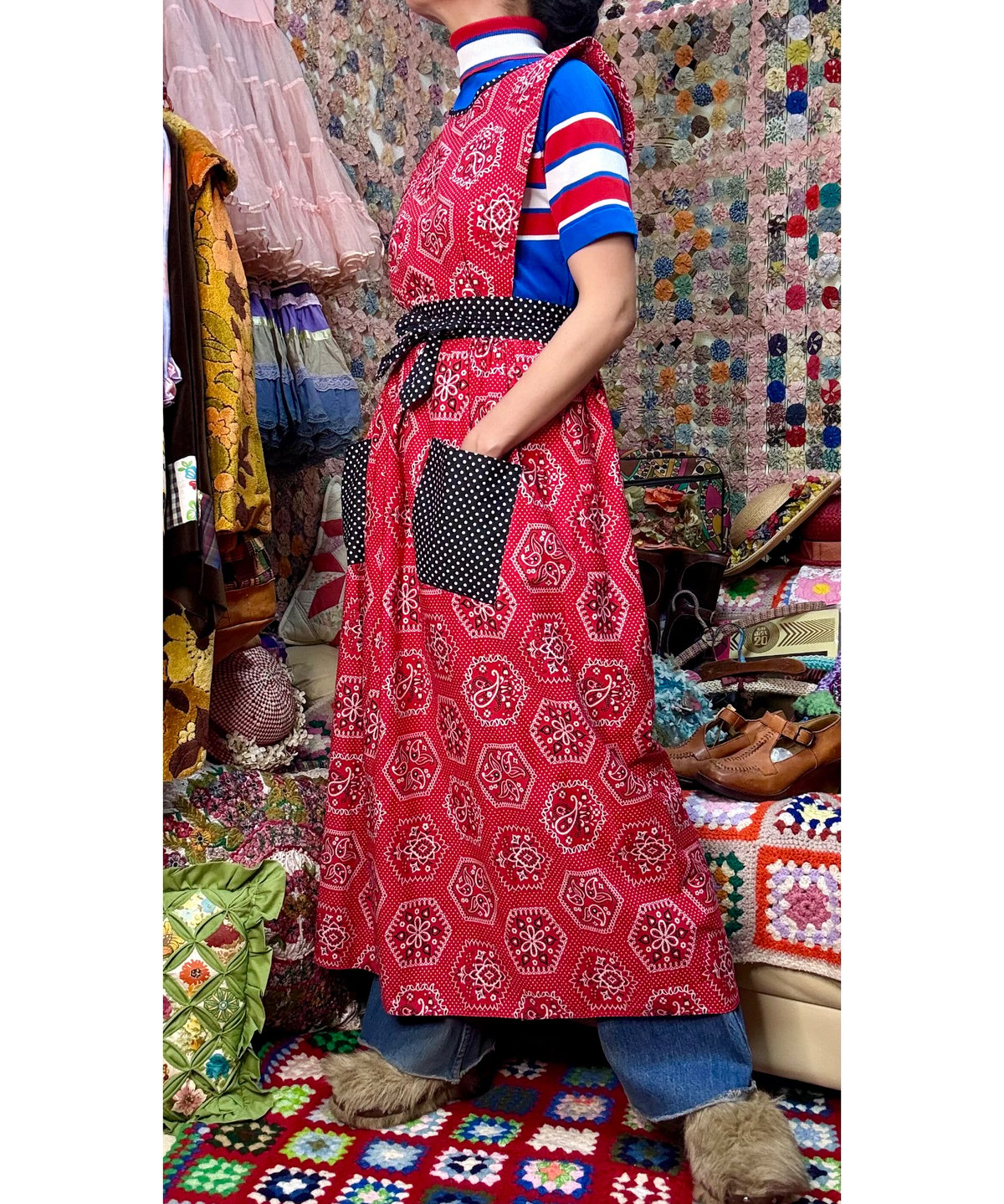 70s design house bandanna print apron dress | Q