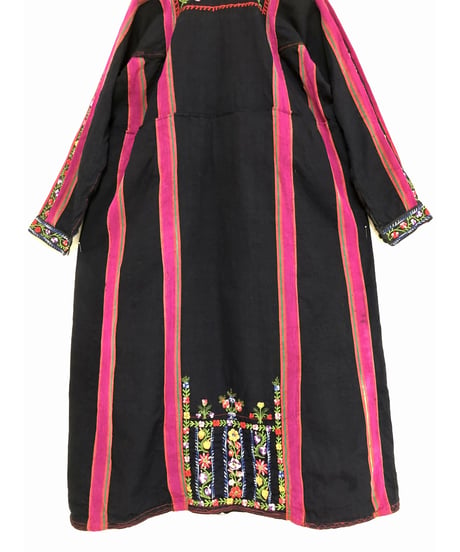 70's palestinian dress