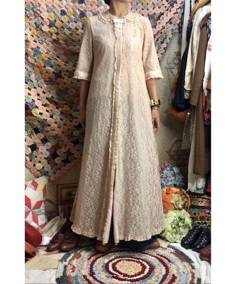 1960's lace robe