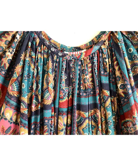 70's handkerchief motif dress