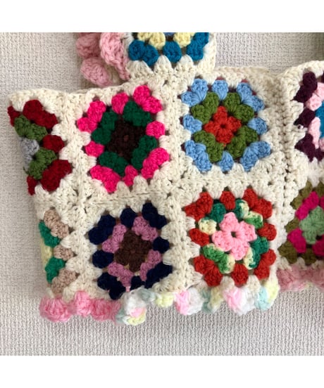 granny square vest white×pink