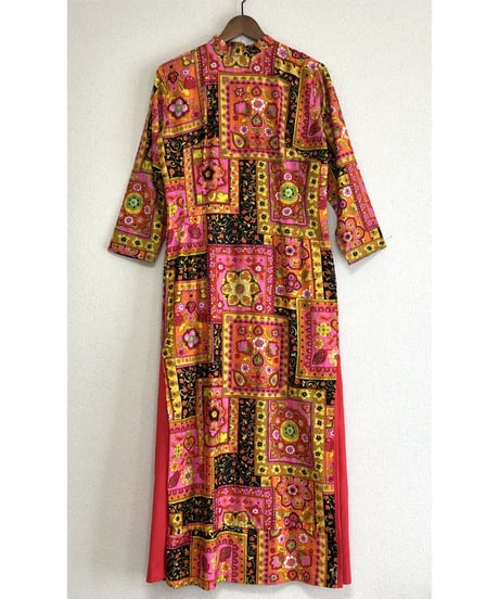 60's psychedelic flower dress