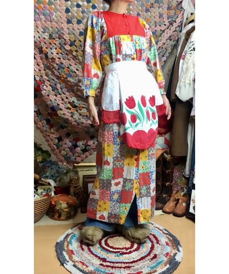 50s tulip motif half apron