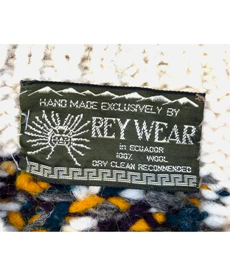 heart motif ecuador sweater