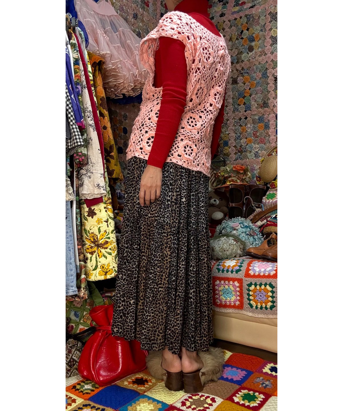 hand knit flower vest | Quilt