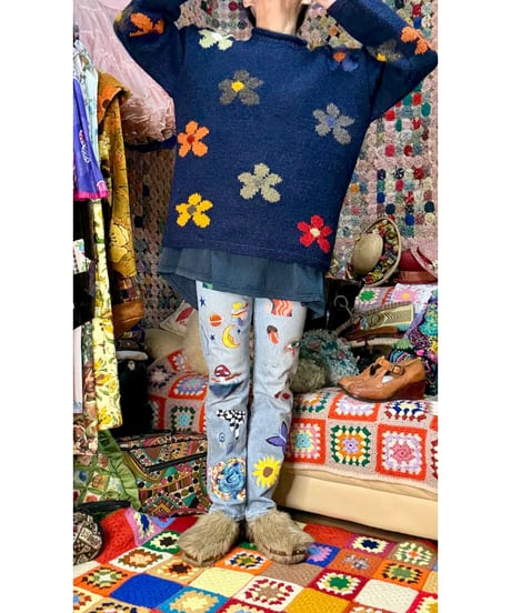 ecuador hand knit daisy sweater
